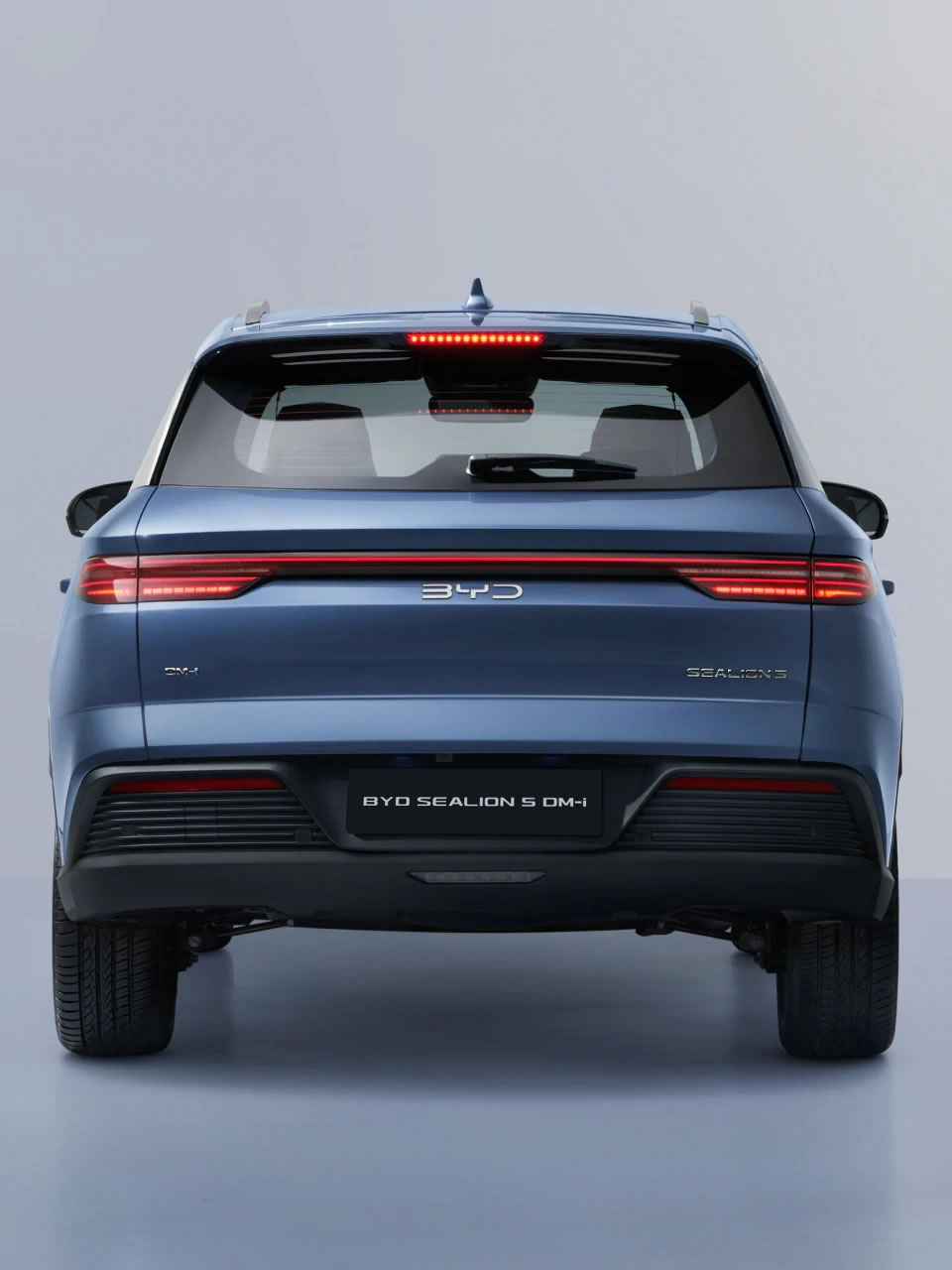 BYD SEALION 5 DM-i